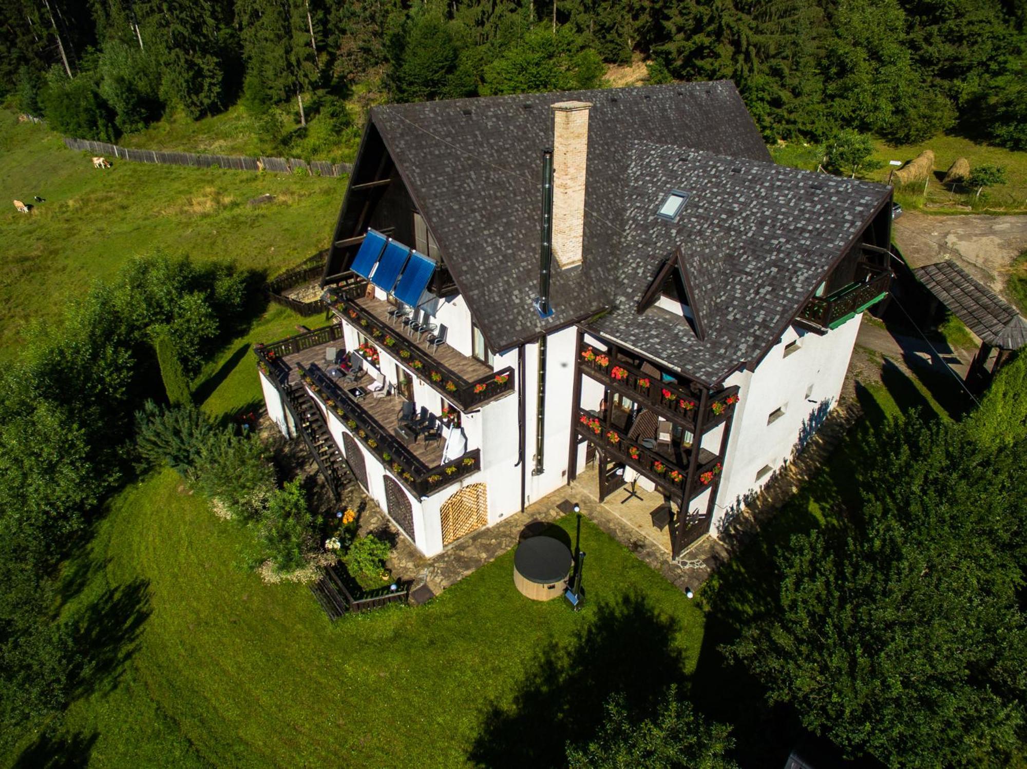 Bucovina Lodge Pension 바마 외부 사진