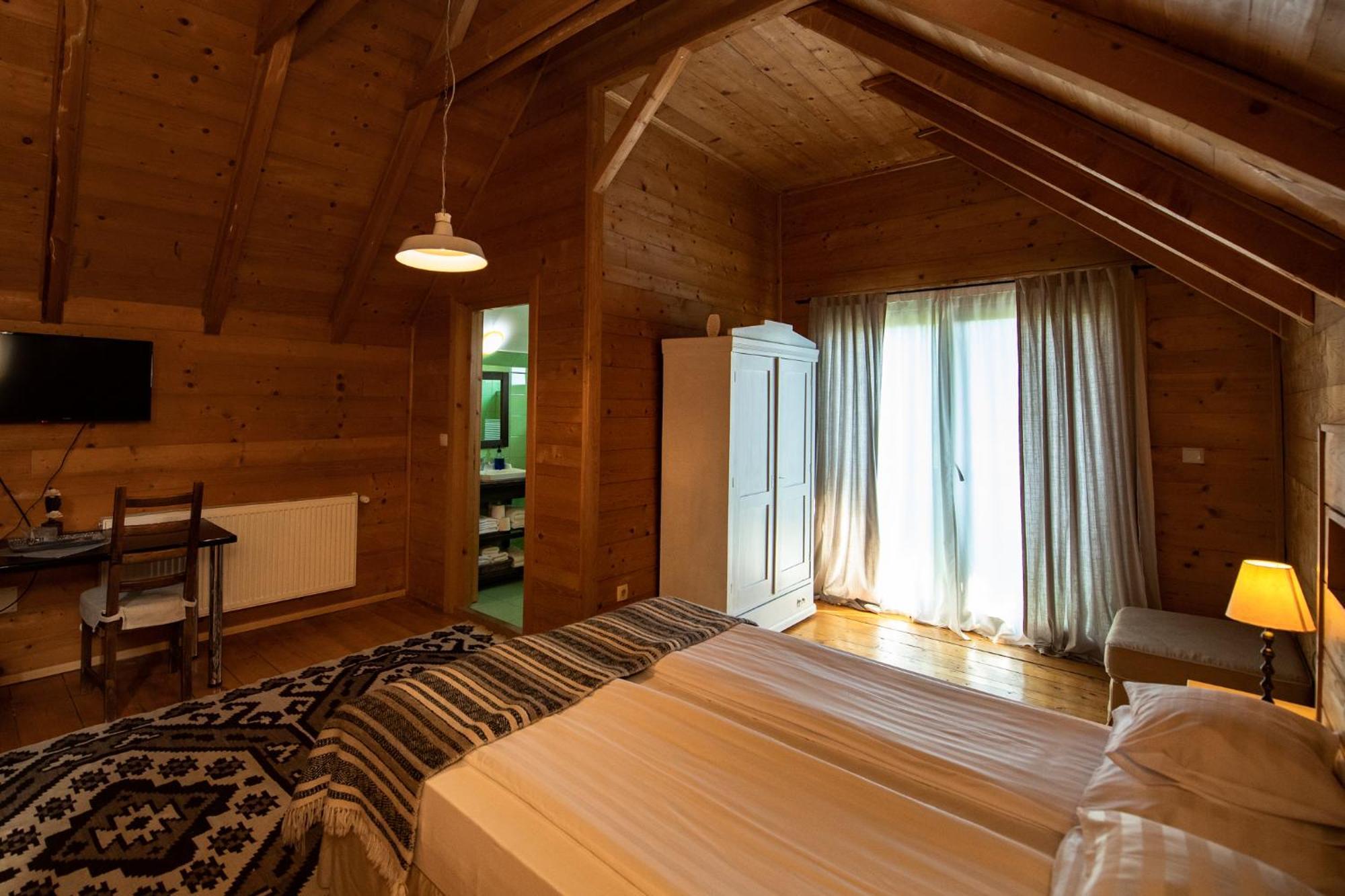 Bucovina Lodge Pension 바마 외부 사진